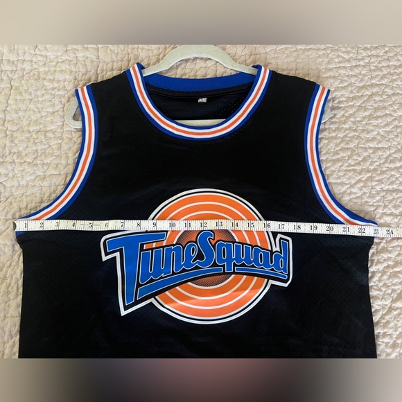 Space Jam Tune Squad 1/3 Tweety Basketball Jersey Men’s M Black/Orange/Blue - Picture 7 of 8